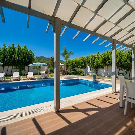 Villa Large With A Private Pool *
