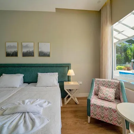 Large With A Private Pool Villa *