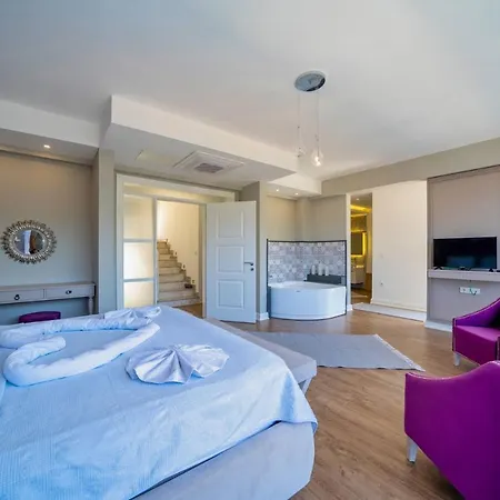 Large With A Private Pool Gocek (Fethiye)